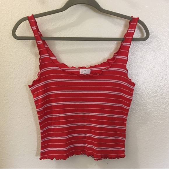 Cropped Lettuce Edge Tank - Picture 1 of 2